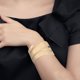 thumbnail image 4 of HONMEET De Brazalete Ancho Con Geométrico Abierto En Metal Dorado Para, 4 of 7