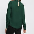 thumbnail image 4 of Blusa de gasa con cuello alto, mangas acampanadas y detalle en la espalda, color verde - Talla pequeña/mediana, camisa informal holgada, 4 of 6