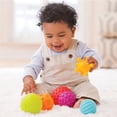thumbnail image 2 of Pelota sensorial para el desarrollo del bebé juguete para hacer sonidos pelota para el estrés juguetes táctiles para bebés de 0 a 12 meses, 2 of 5