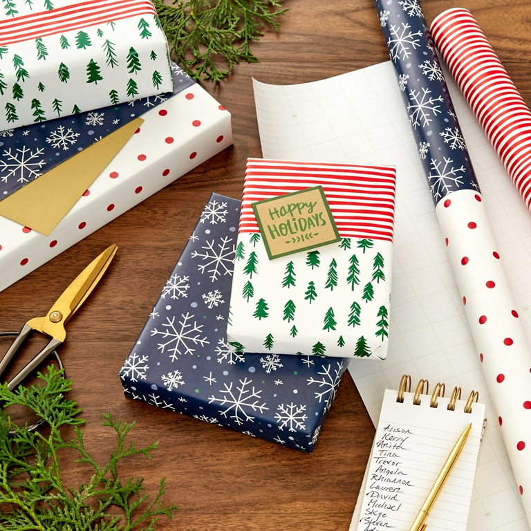 Make DIY Wrapping Paper Bows with Exclusive Hallmark Gift Wrap