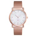 thumbnail image 1 of Reloj de pulsera con esfera redonda de aleación simple para mujer Reloj de pulsera de cuarzo ajustable informal (oro rosa + blanco), 1 of 4