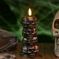 thumbnail image 1 of Luz de Noche Decorativa de Halloween con Forma de Calavera | Material de Vinilo | Pilas Extraíbles | Ideal para Fiestas En Casa | 6,2 X 6,2 X 12,6 Cm | Plateada | 3 Pilas Lr44 | 80 G | 1 Unidad, 1 of 6