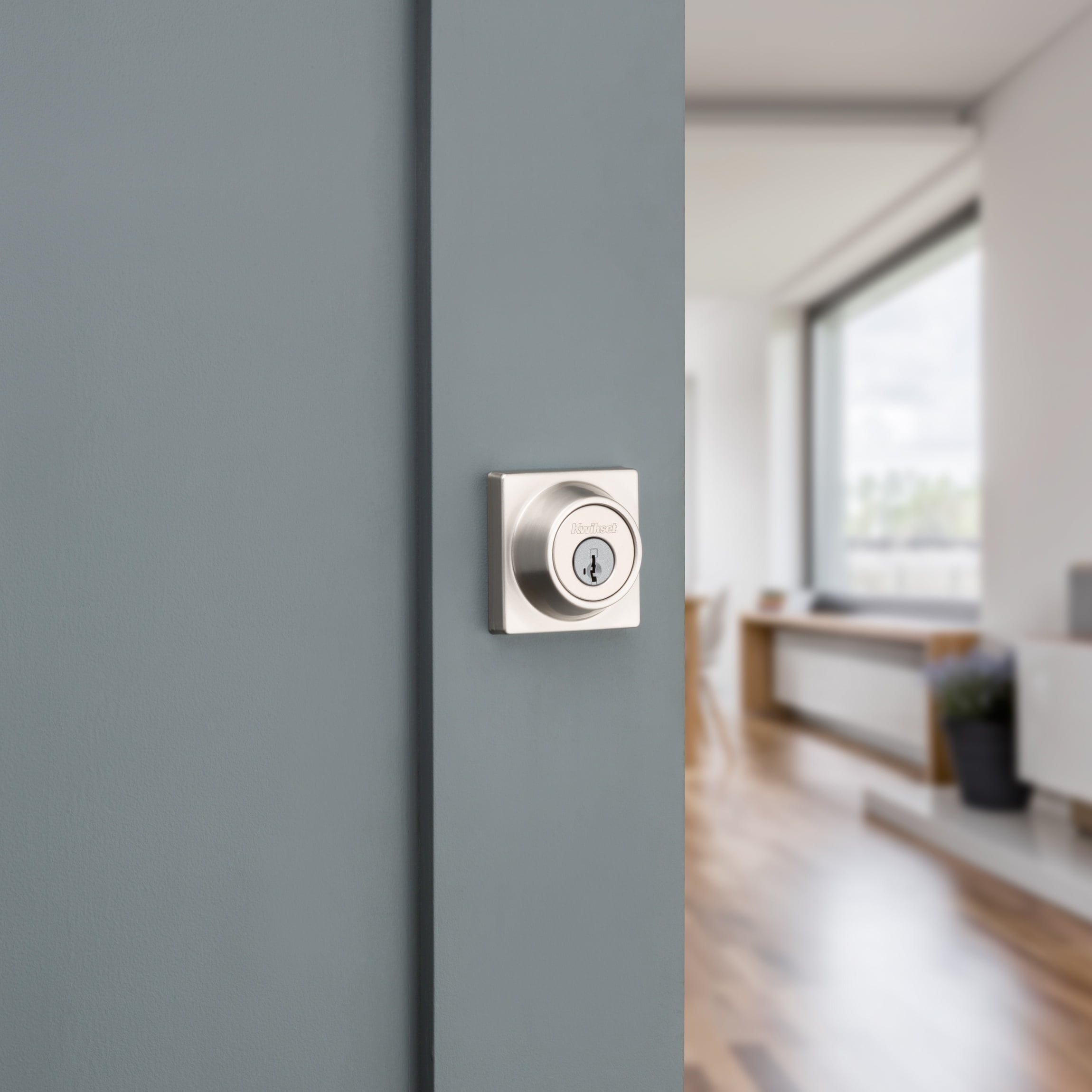 660 Keyed 1 Side Deadbolt w/Square Rose