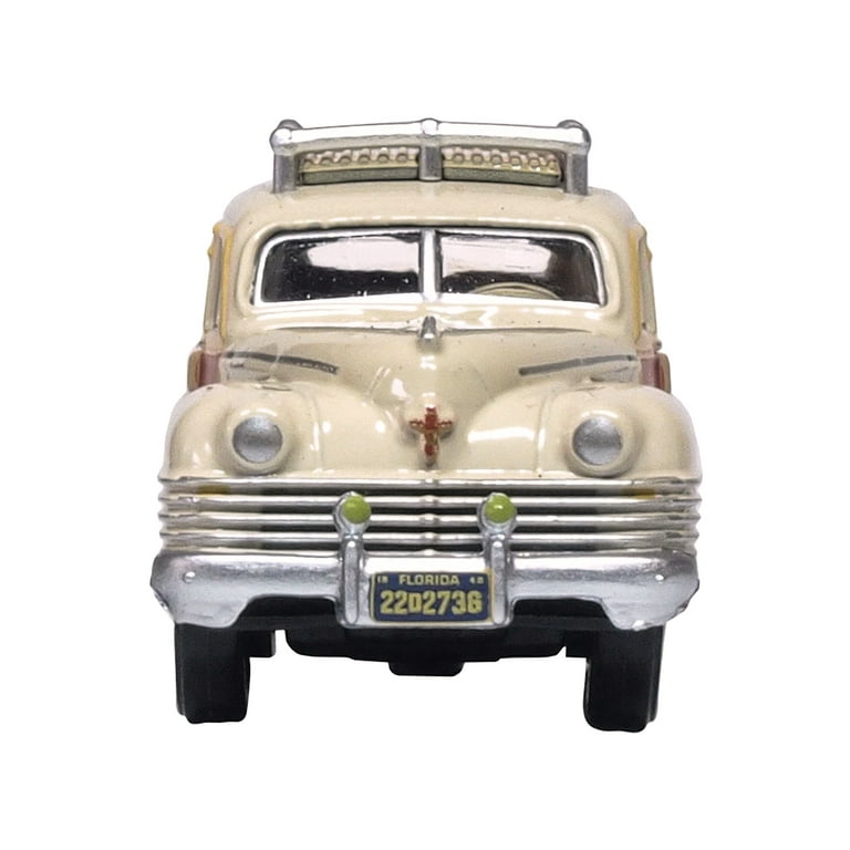 1942 Chrysler Town & Country Woody Wagon Catalina Tan w/Wood