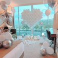 thumbnail image 4 of Kit de arco de globos de látex blanco, 102 unidades de 45,7 cm, 30,5 cm, 25,4 cm y 12,7 cm para bodas, compromisos, festivales, picnics, cumpleaños y aniversarios con temática blanca., 4 of 5