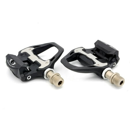 fitting pedals to a bike