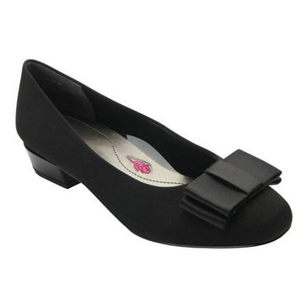 Women's Ros Hommerson Teddi Pump