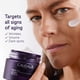 thumbnail image 3 of Set de regalo Caudalie Premier Cru Anti-Aging con crema de tamaño completo, 3 of 7