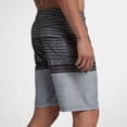 thumbnail image 2 of Hurley Men's Strands 20" Boardshorts (28, Black), 2 of 6