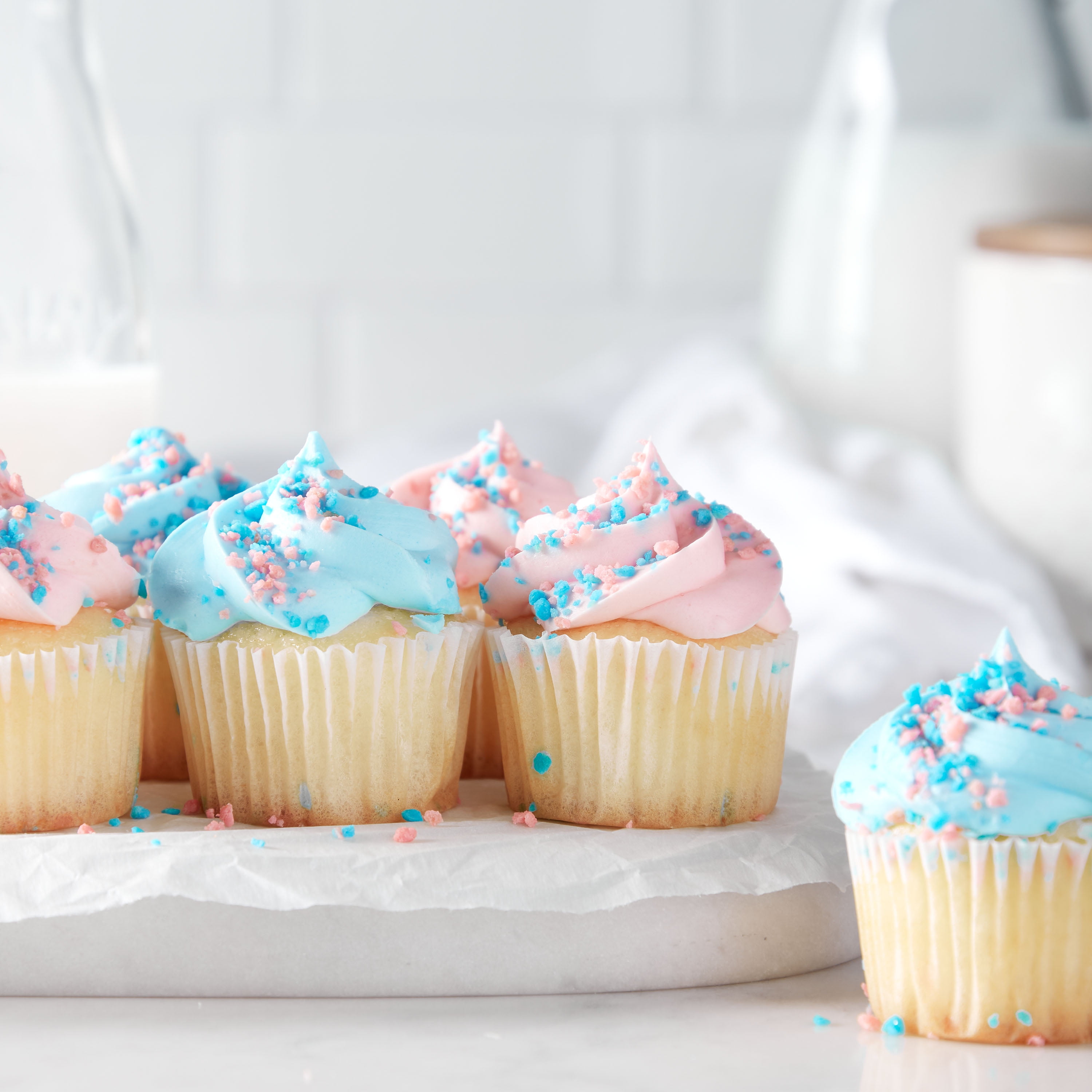 Freshness Guaranteed Cotton Candy Mini Cupcakes, 10 oz, 12 Count