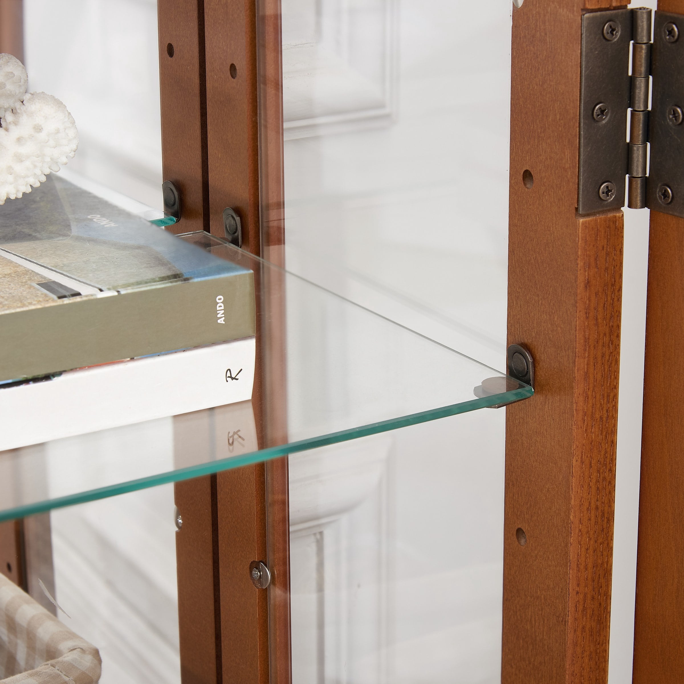 2-Door Curio Cabinet with Tempered Glass Doors, Mirrored Back Panel, Adjustable Shelves, Lighted Display Cabinet, Oak