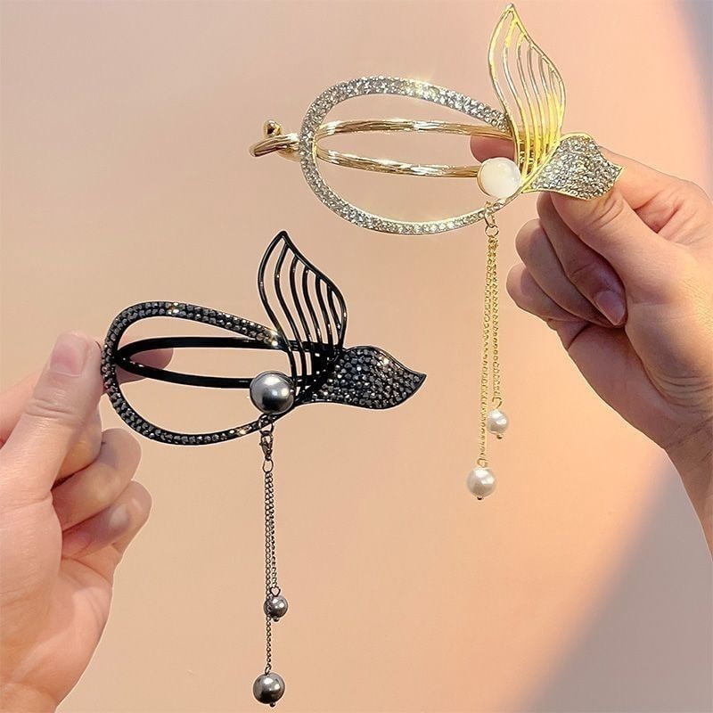 EKE Women’s Hair Clip Vintage Retro Back-Wear Elegant Hair Accessory with Fashion Texture