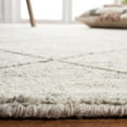 thumbnail image 4 of Safavieh Himalaya Zoe Geometric Wool Area Rug, Ivory, 6' x 6' Round, 4 of 11