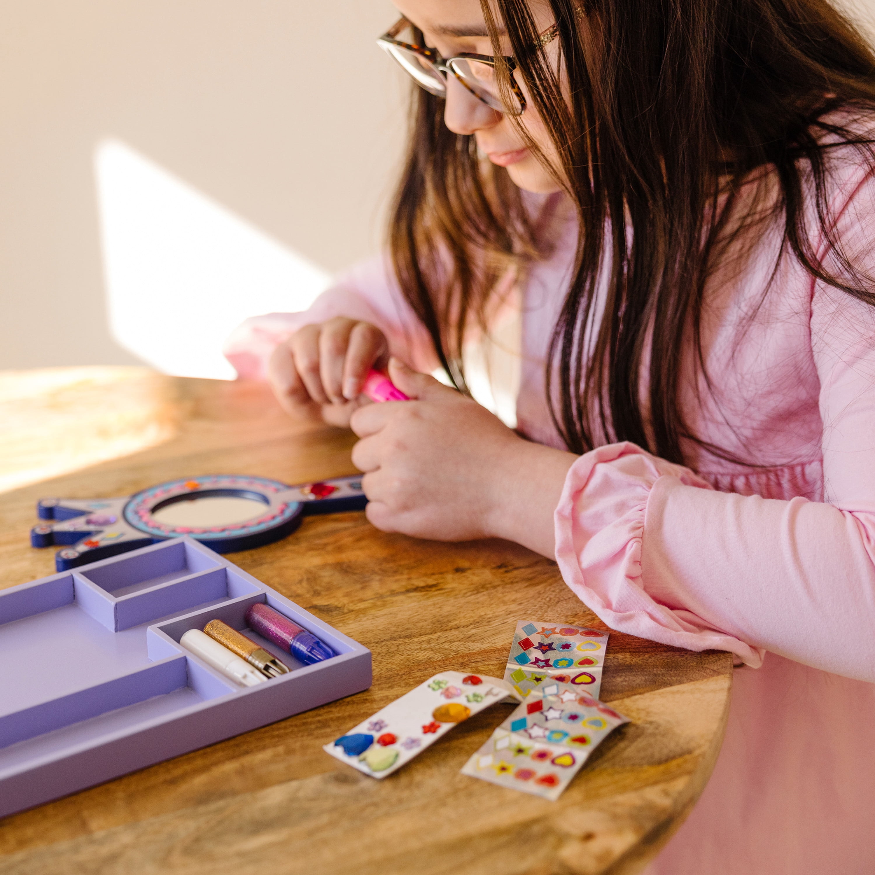 Melissa & Doug Decorate-Your-Own Wooden Princess Mirror Craft Kit, DIY Arts and Crafts for Ages 4+