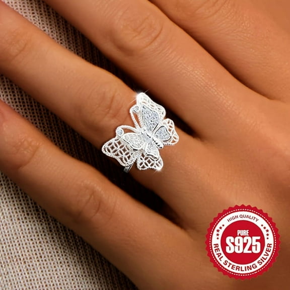 A Hollow Large Butterfly Open Ring Made of S925 Sterling Silver, Featuring a Vintage Luxurious Classic Butterfly Design for Women. This Adjustable Ring Is Suitable for Various Occasions Like Parties