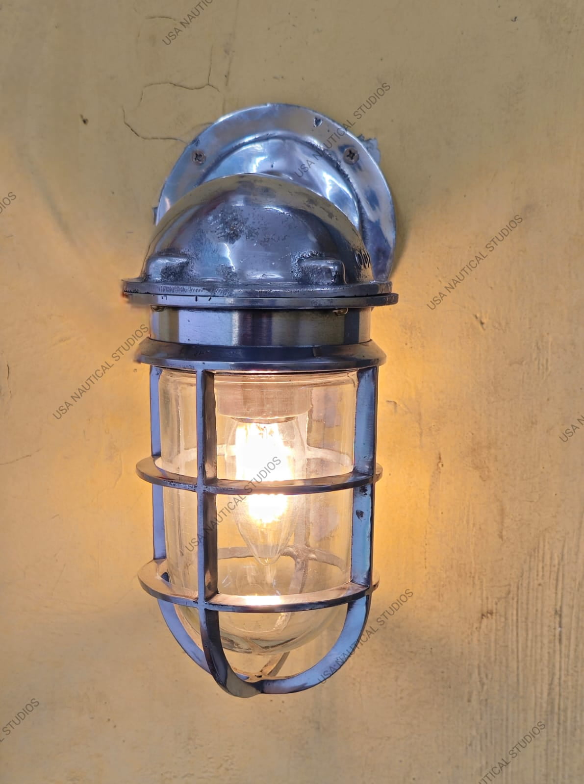 Bulkhead Oceanic Sconce Aluminum Wall Light – Industrial Nautical Style, Indoor/Outdoor Fixture