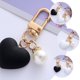 thumbnail image 4 of IDEANATEGRATE 2Ud Llavero Corazón Decorativo Con Para Bolsos Y Uso Diario, 4 of 8