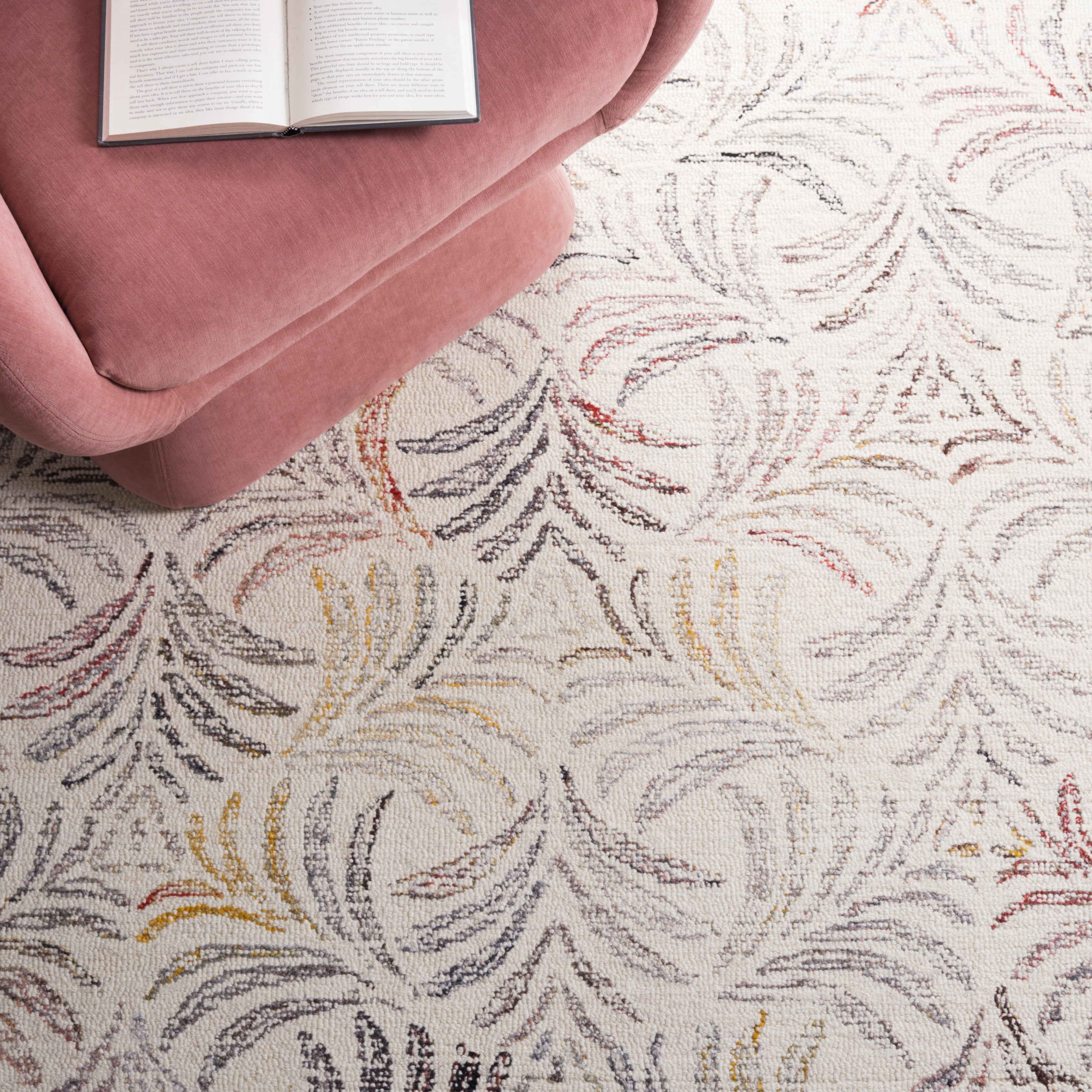 SAFAVIEH Jardin Thaddeus Leaves Area Rug, Ivory/Red, 5' x 8'