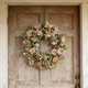 thumbnail image 1 of Guirnalda de flores para puerta de primavera con tulipanes, hojas y helechos, corona para exterior/interior, 35 cm, hecha a mano, decoración de puerta para bodas y eventos., 1 of 8