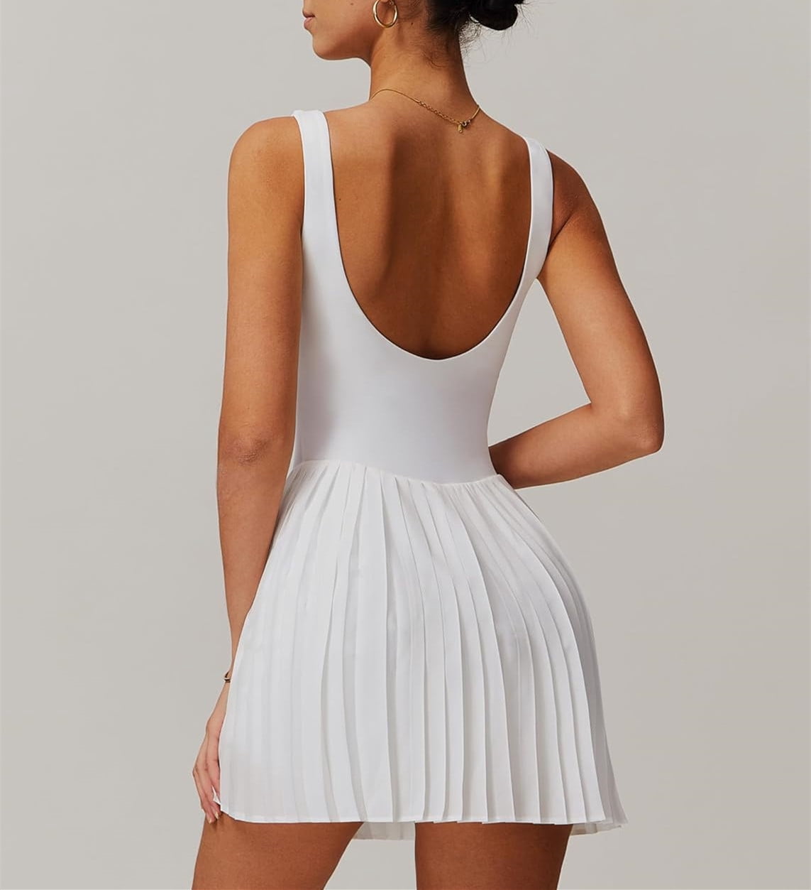 PISONIC Womens Tennis Golf Dress with Built-in Bra Shorts Backless Square Neck Pleated Hem Athletic Dresses with Pockets