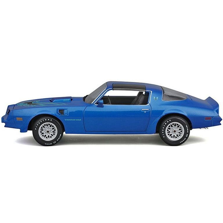 Pontiac Firebird Trans Am Blue on Blue 1:18 Metal Die Cast