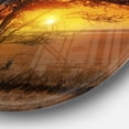 thumbnail image 3 of Designart - Typical African Sunset with Giraffe' Oversized African Landscape Metal Circle Wall Art, 3 of 4