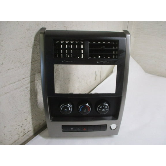 Pre-Owned 10 11 12 Jeep Liberty Manual Climate AC Heater Temperature Control OEM LKQ - Verify Specific Vehicle Fitment In Description - (Good)