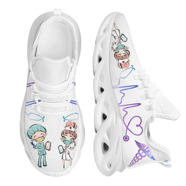 Zapatos de enfermería blancos para mujer, bonitos zapatos de dibujos animados para enfermera, médico, atención médica, diseño de marca, zapatillas planas de malla para mujer