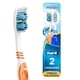 thumbnail image 1 of Cepillo de Dientes Oral-B Complete con Cerdas Medias Pulidoras, 2 pzas, 1 of 5
