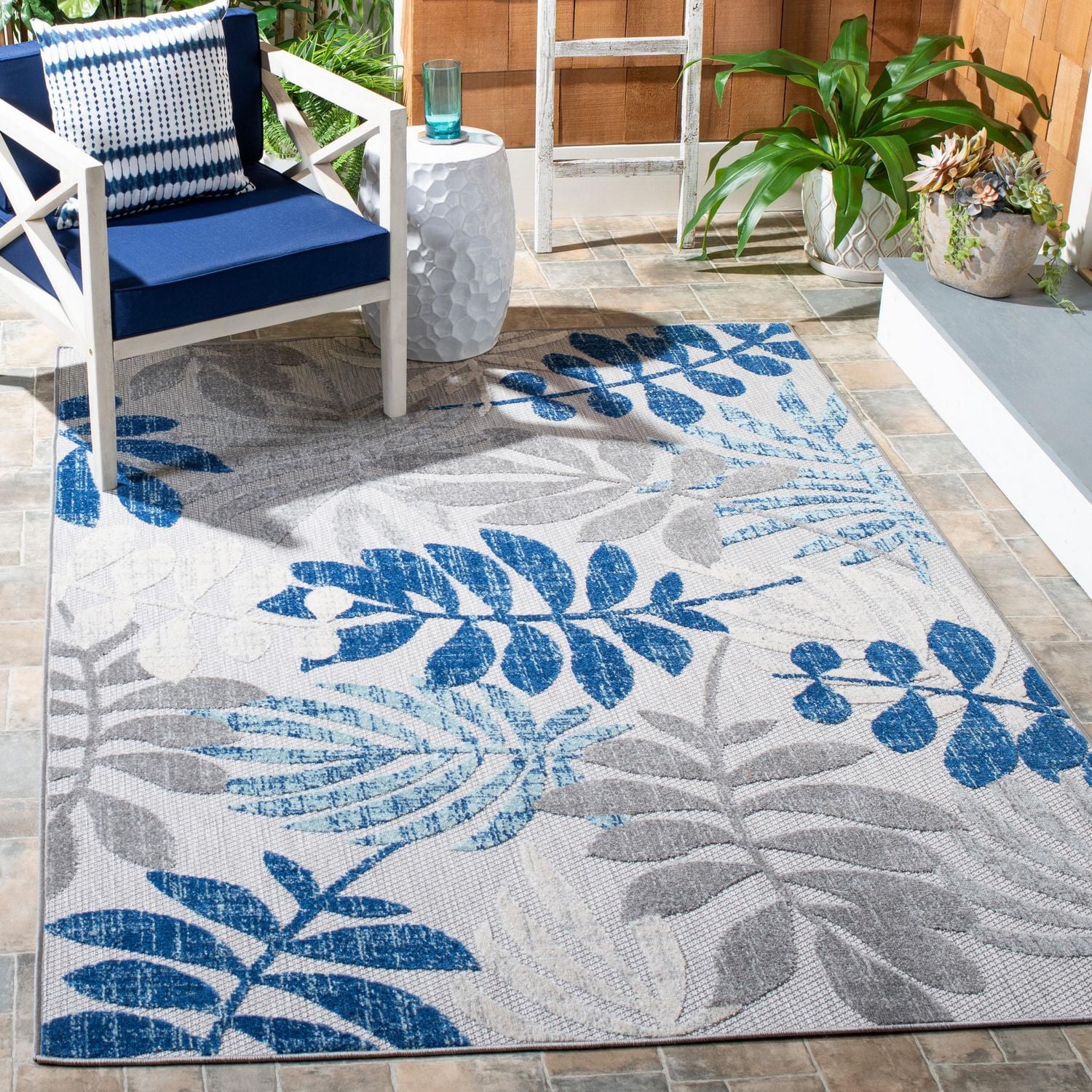SAFAVIEH Cabana Elouise Floral Indoor/Outdoor Area Rug