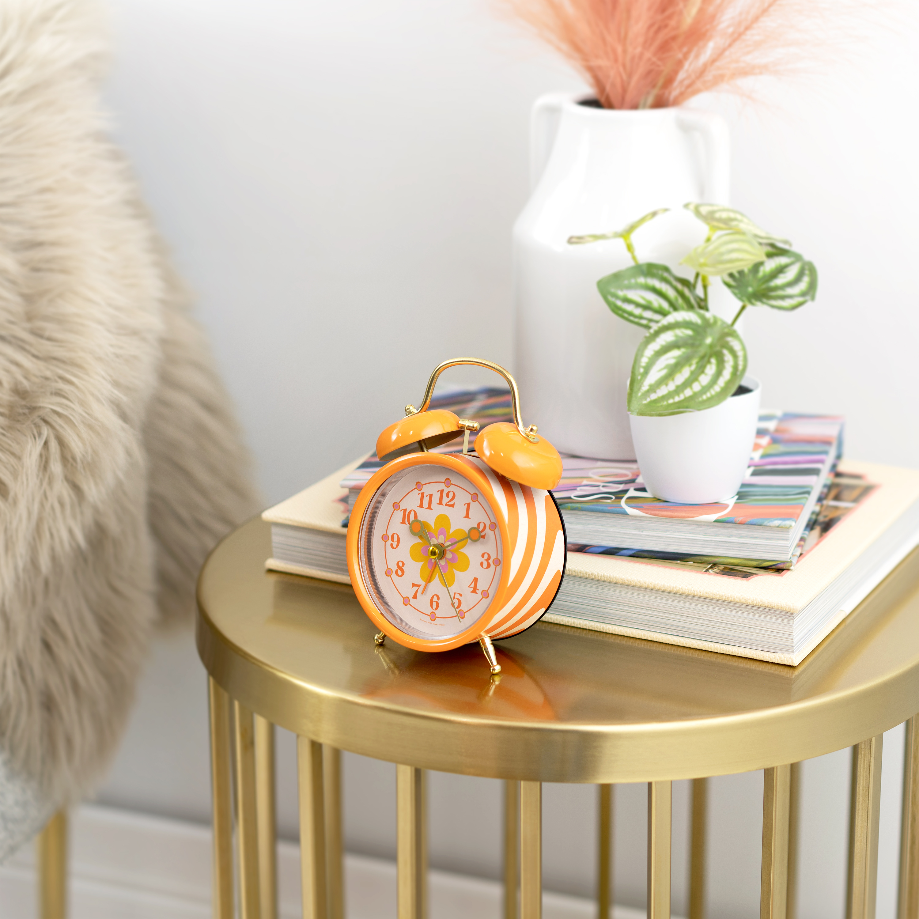 Mainstays Mini Floral Indoor Vintage Groovy Style Orange Table Top Analog Alarm Clock - image 5 of 5