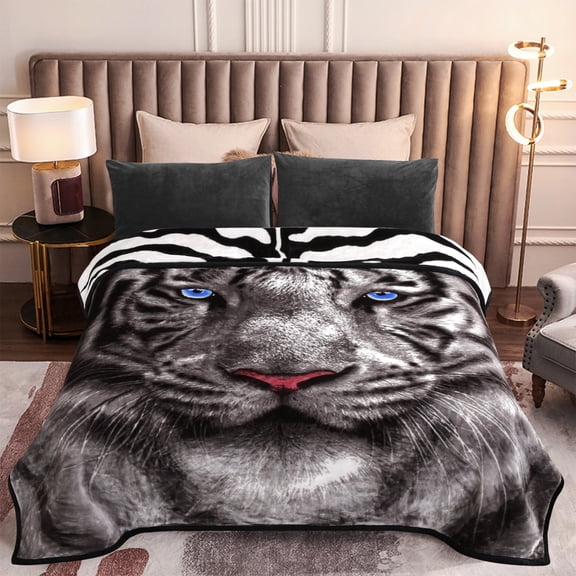 MERRY HOME Full/Queen Size Fleece Blanket For Bed, A & B Patterns Soft Warm Animal Blanket, Microfiber Plush Middle Weight Bed Blanket For All Season, Black White Tiger/Tiger Stripes, 5LB, 75"x87"
