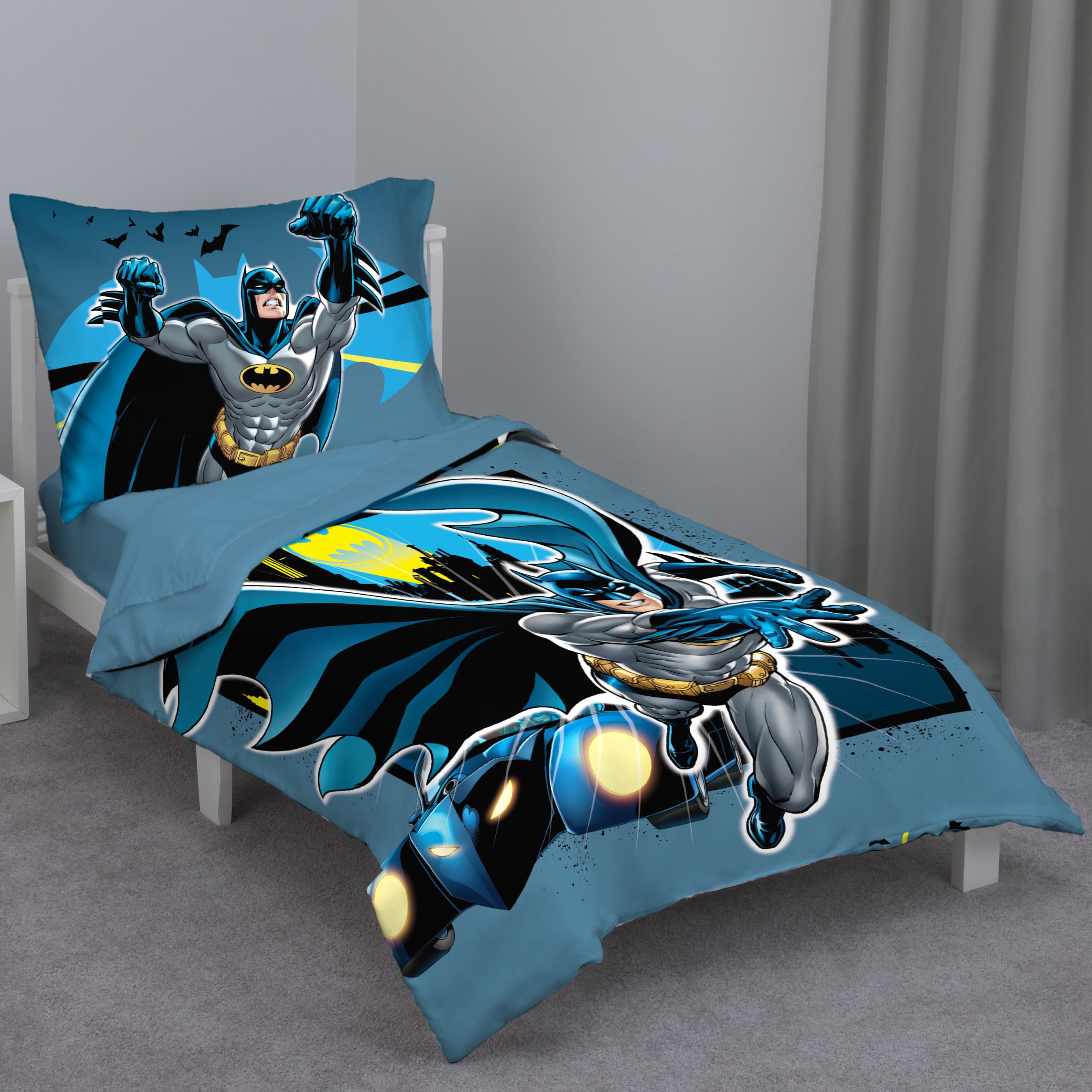 Batman Twin Size Comforter Set 4 Piece Bed in a Bag Sheets Kid's Boy's Bedding 