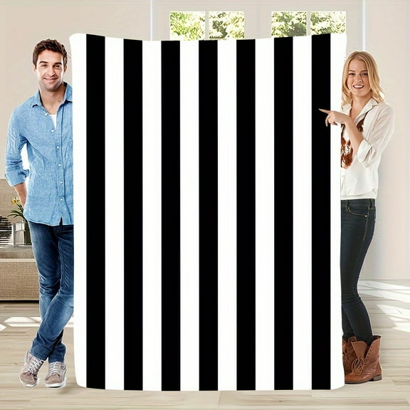 Simple Black and White Striped Print Flannel Blanket A Super Soft Gift for Good Friends Suitable for Bedroom Sofa Bed Car Blanket Travel Casual Camping Blanket Suitable for All Seasons
