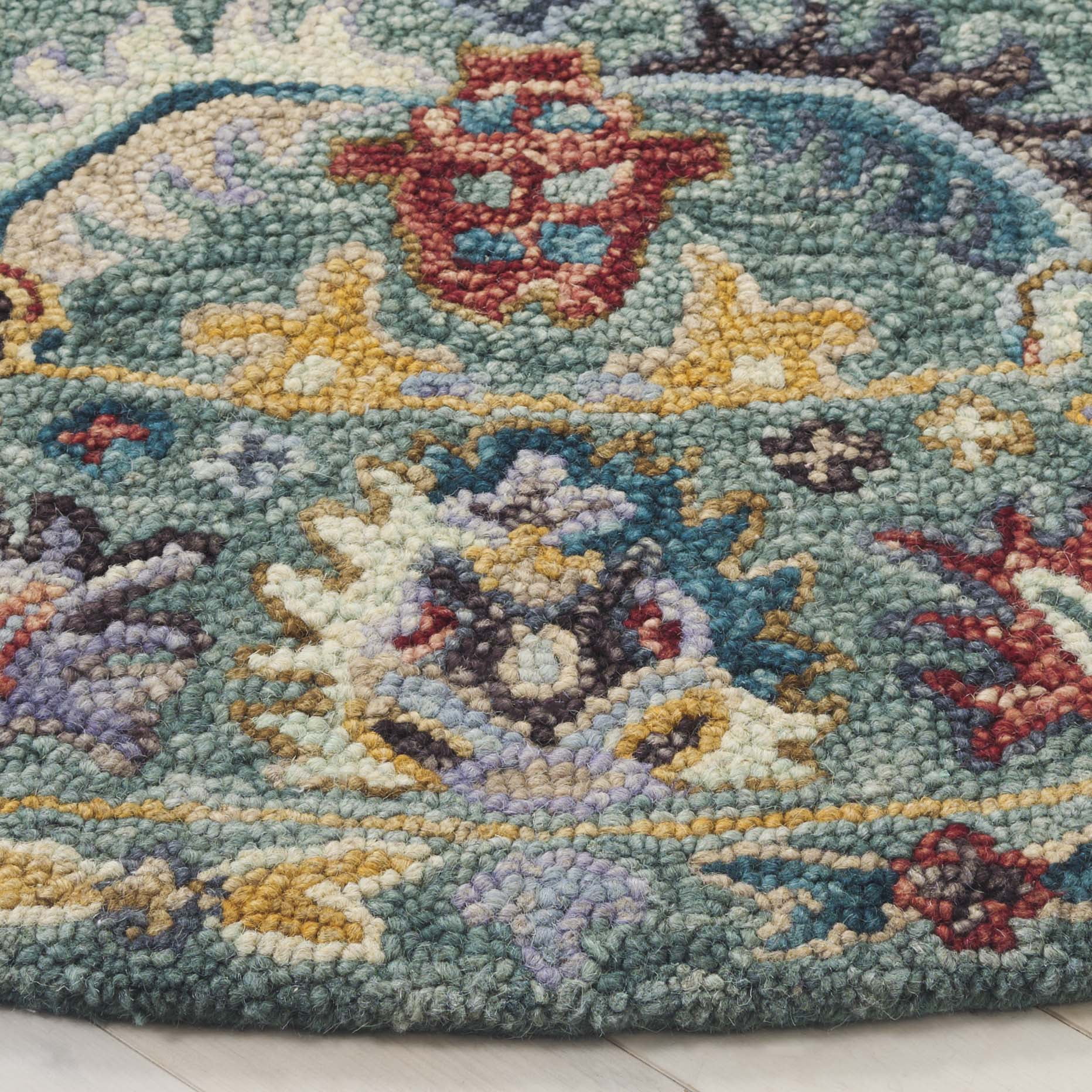 SAFAVIEH Blossom Greta Floral Area Rug, Blue/Rust, 6' x 6' Round
