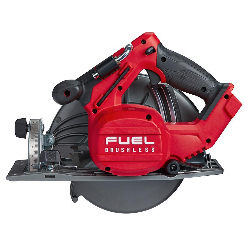 Milwaukee 2732-20 M18 FUEL 7-1/4 in. Battery Operated Circular Saw (Tool  Only)