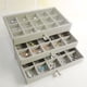 thumbnail image 4 of Guardurnaity Caja de 3 capas para almacenamiento de joyas, pendientes de cajón, cajas transparentes, colgantes de terciopelo, exhibición de moda para Ropa, zapatos y accesorios Miscelánea Guardurnaity AP017783-00, 4 of 6