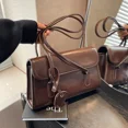 thumbnail image 2 of Bolsos de hombro de moda con bolsillo con solapa sólida y compartimento interior con cremallera de PU para mujer 2024 Bolsos de alta calidad para mujer, 2 of 5