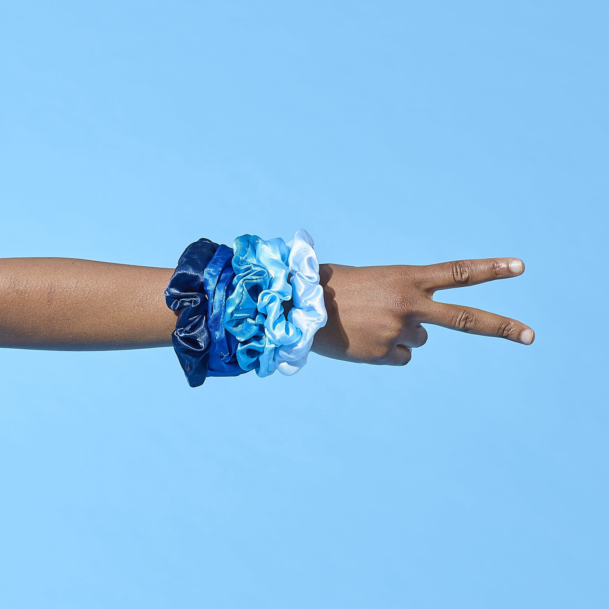 Tickled Pink Women's Blue Scrunchie (Set of 5)