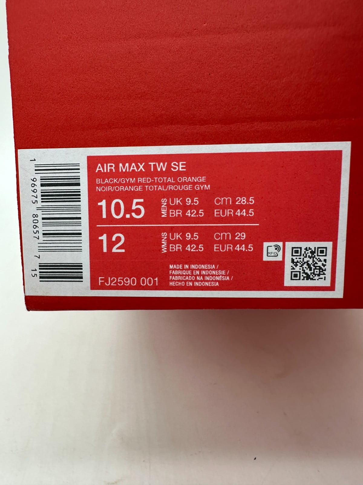 Nike Men's Air Max TW SE Men's running Shoes FJ2590 001 size 10.5 US New