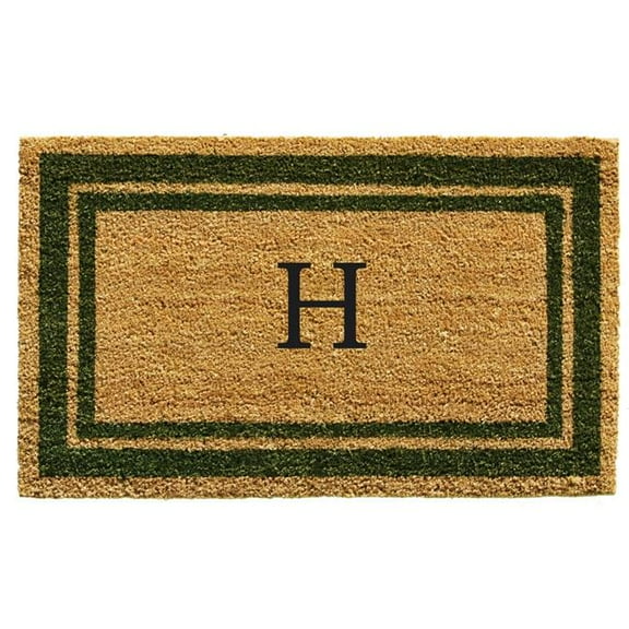Calloway Mills Sage Green Border 24" x 36" Monogram Outdoor Doormat (Letter I)