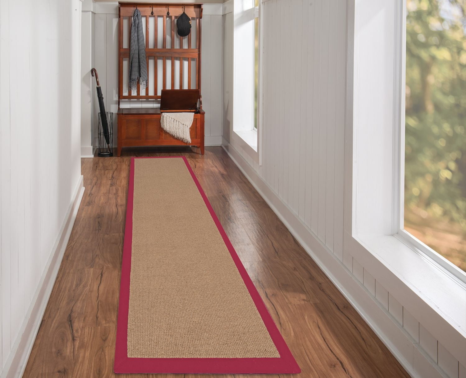 Tapis de couloir Athena liège et rouge 2  pi 6 po x 12 pi