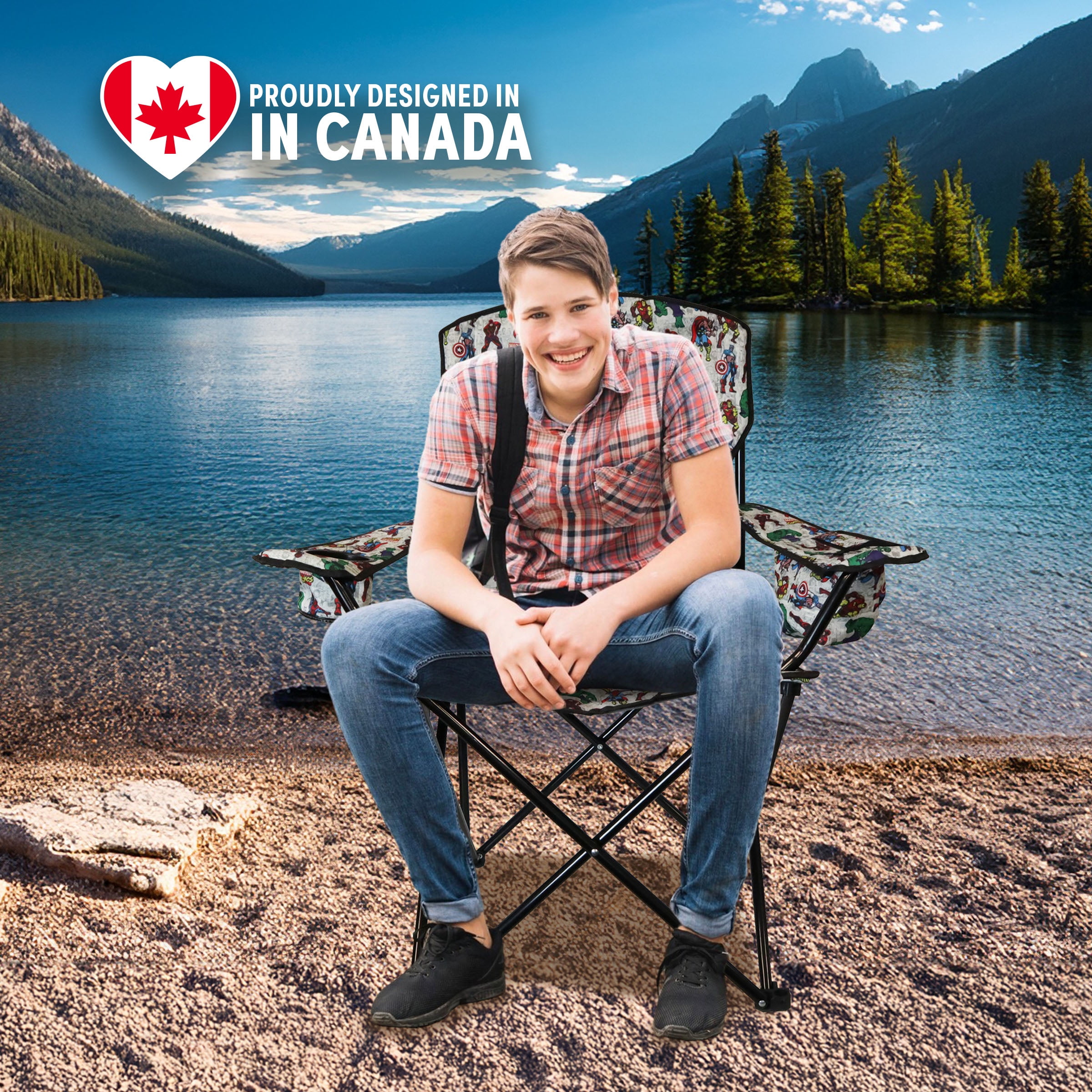 Danawares Chaise de camping pour adultes Avengers avec sac isotherme - Polyester avec poteaux en acier