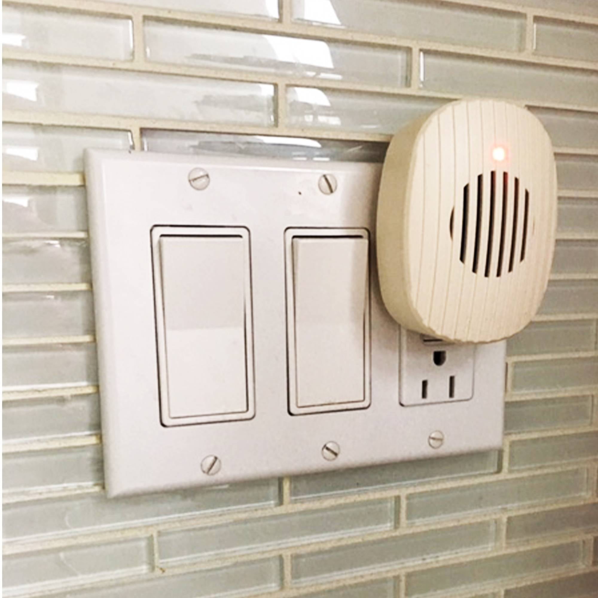 Pest-X Ultrasonic Rodent Insect Pest Repeller 500 square feet Mice Rats Spiders Ants Cockroaches