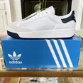 thumbnail image 2 of Size 9.5 - adidas Rod Laver White Navy, 2 of 6