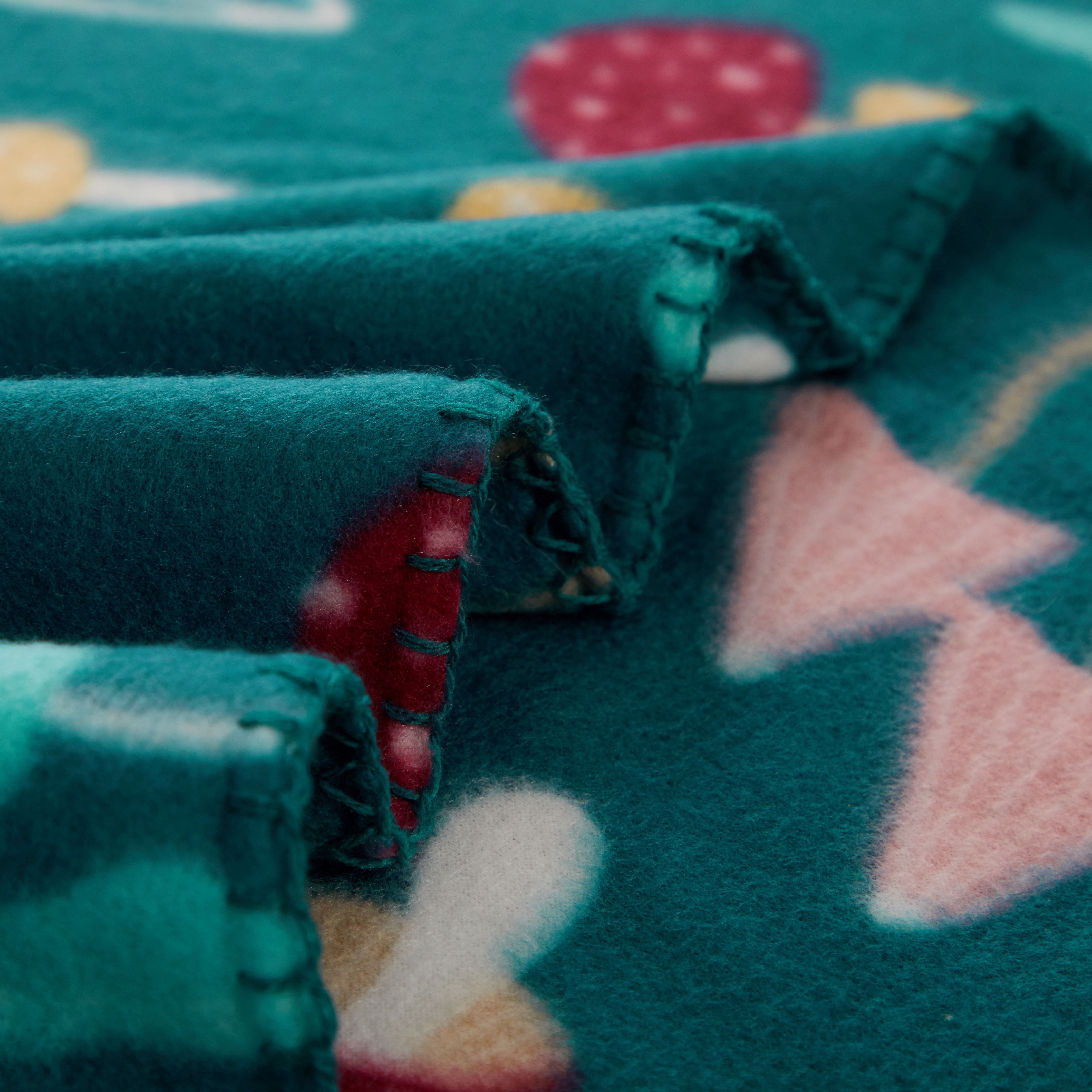 Mainstays Fleece Plush Throw Blanket, 50" x 60" inches, Green Mushroom Polyester, Machine Washable