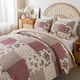 thumbnail image 1 of SLPR Juego de edredón de algodón con diseño de rosas campestres, tamaño king con 2 fundas de almohada, ropa de cama floral de estilo campestre francés, colcha acolchada de granja con rosas rojas y est, 1 of 5