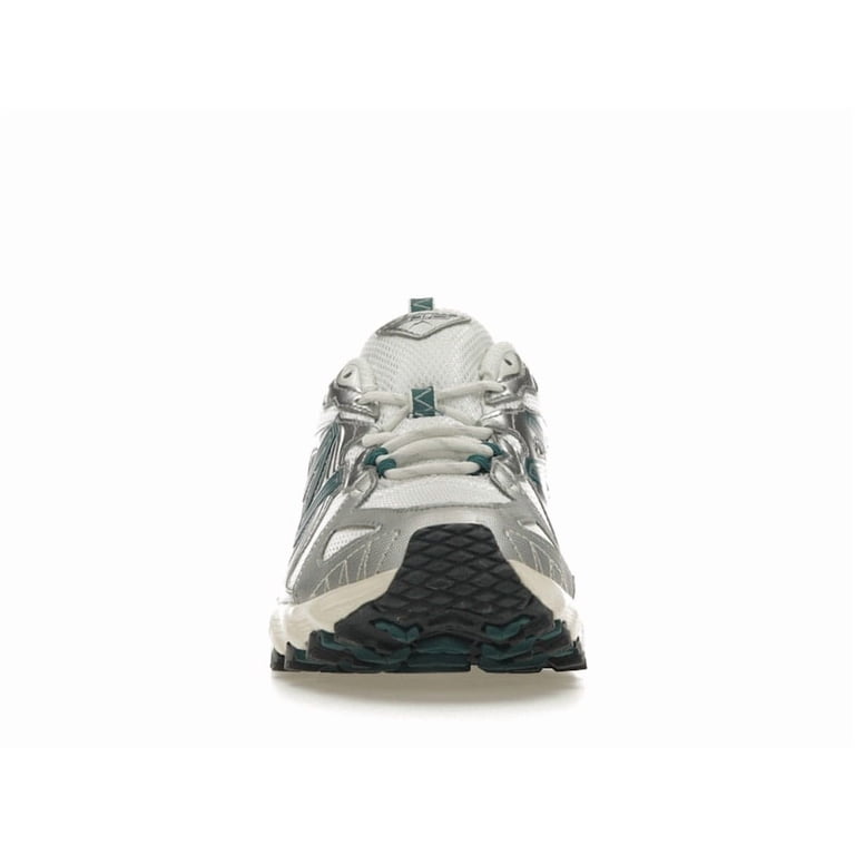 New Balance Men display picture 2