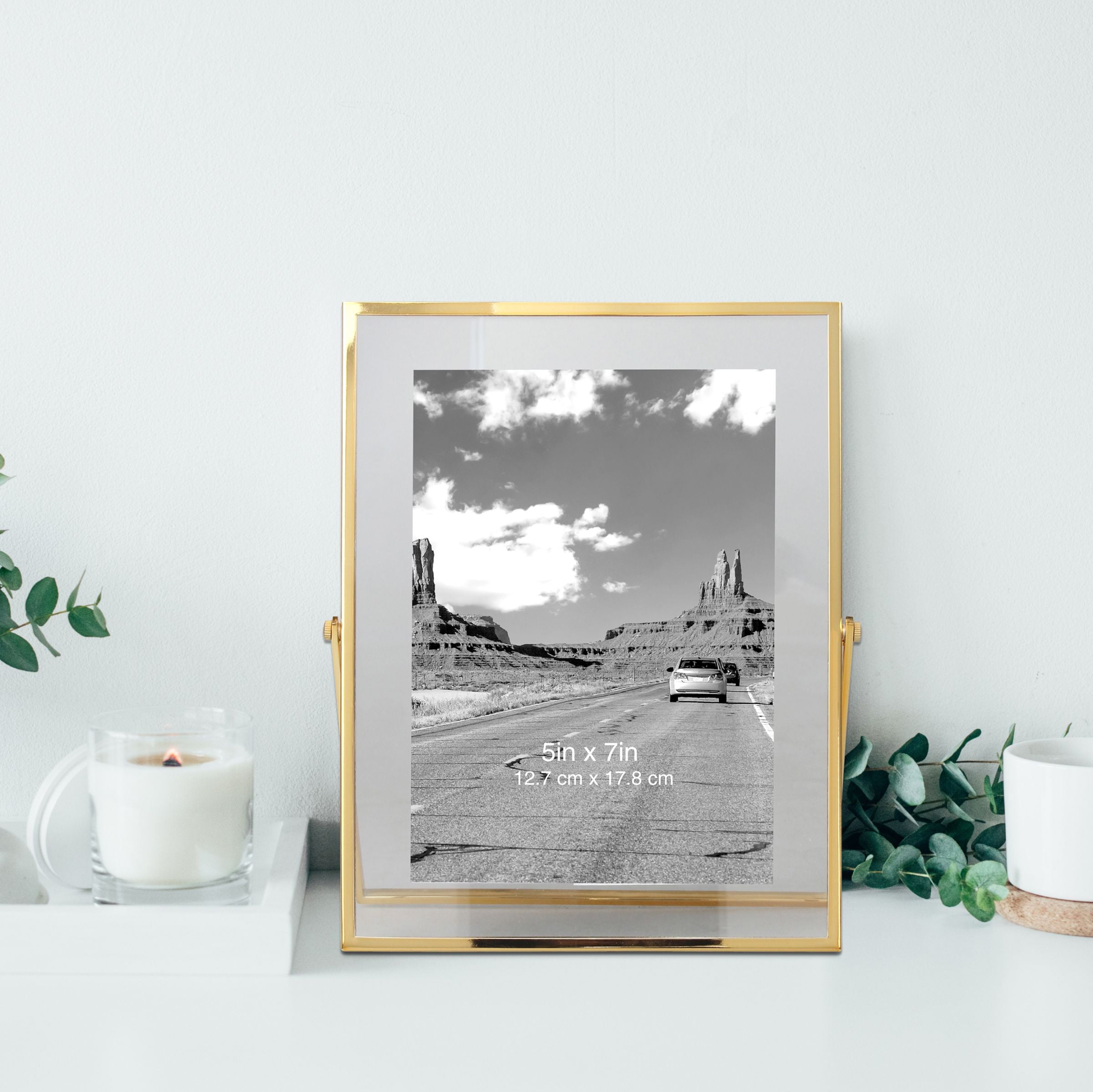 Better Homes & Gardens 5" x 7" Rectangle Metal Tabletop Floating Picture Frame, Gold