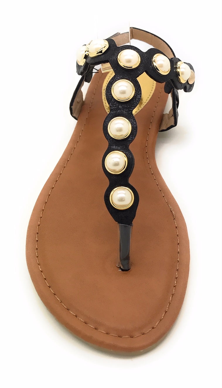 Victoria K Pearl Sandals (Women)